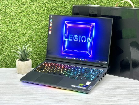 Lenovo Legion Pro 7 16irx8h 2